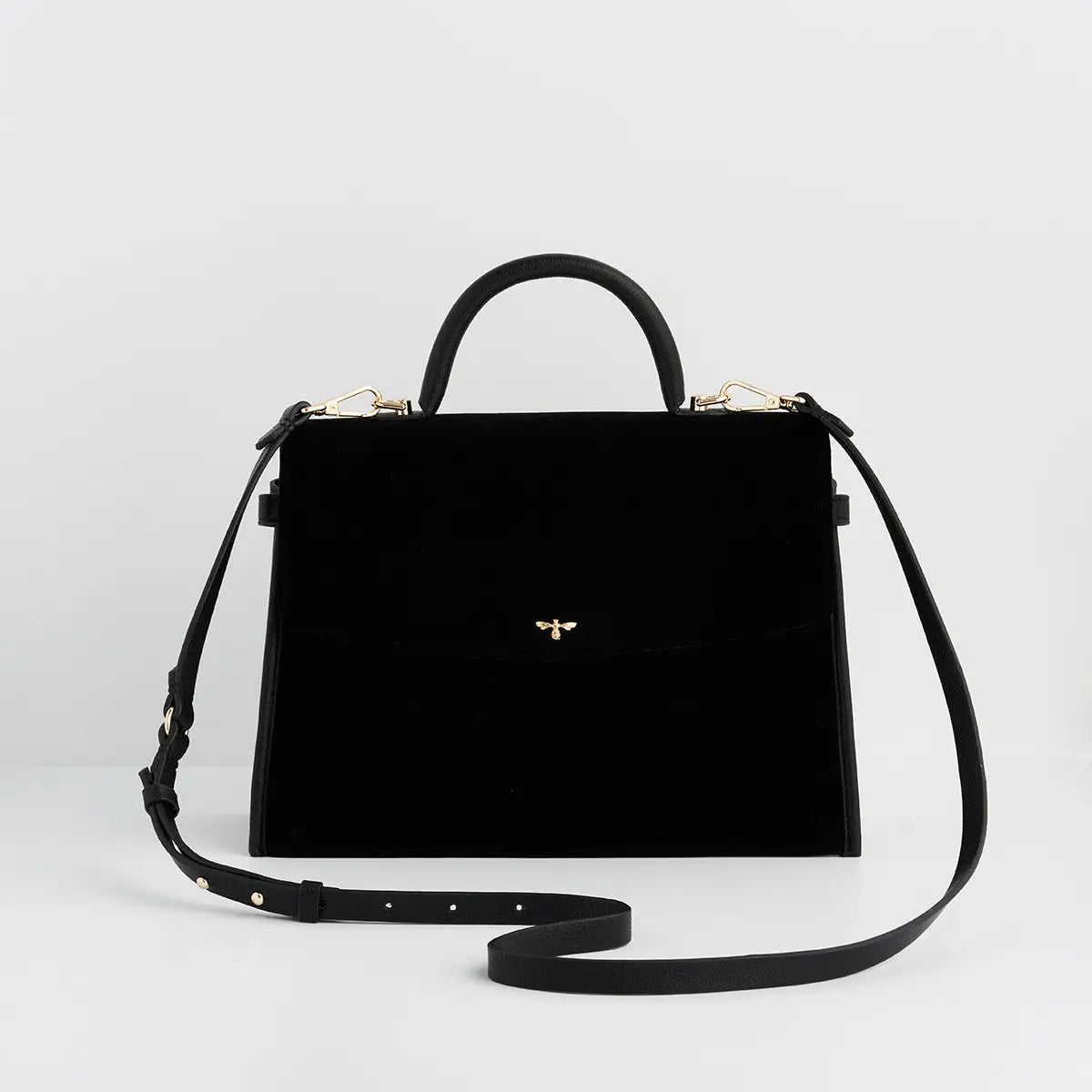 Fable Wilderness Black ShoulderBag
