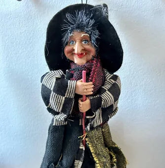 Kitchen Witch Doll Elsbeth - Beige