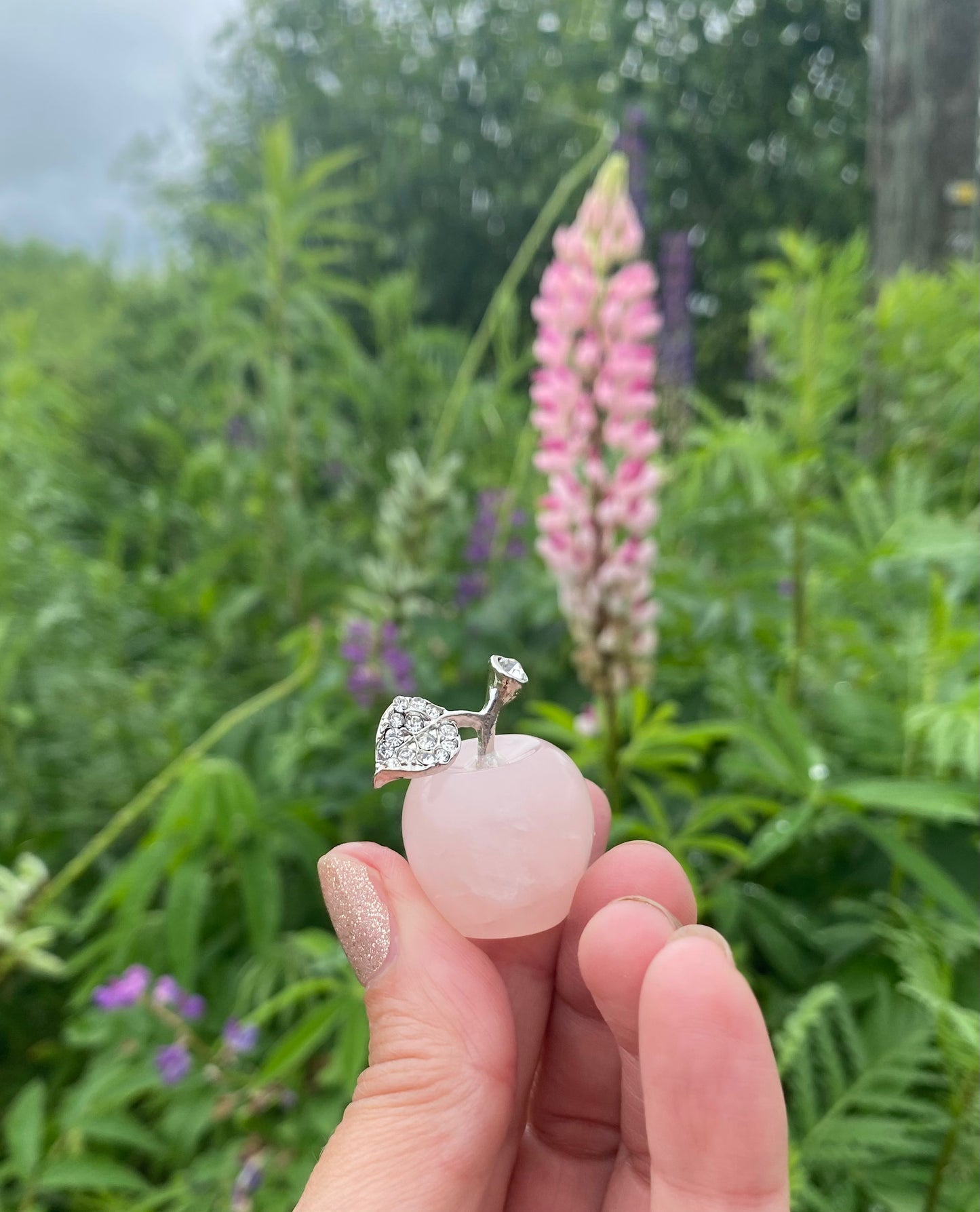 Apple carved crystal