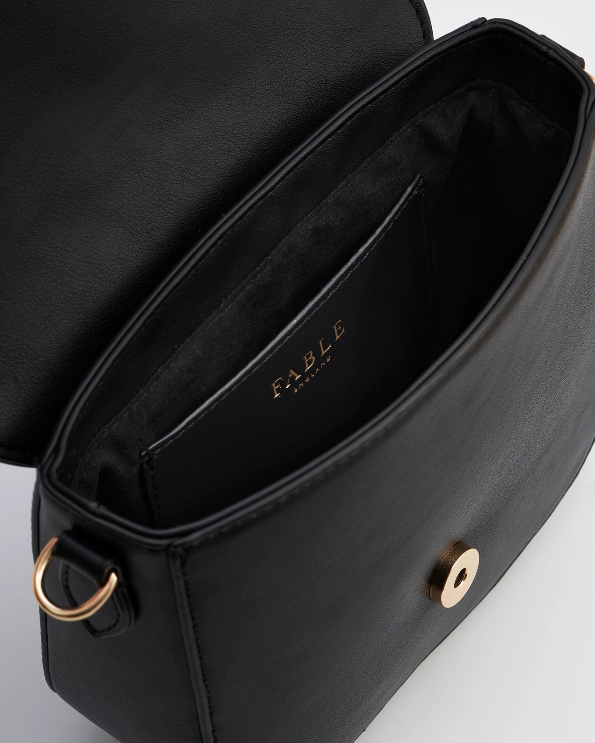 Beth Saddle Crossbody in Black