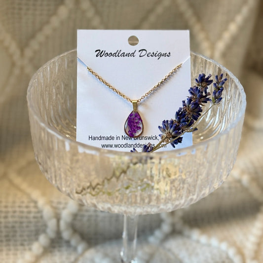 Queen Anne's Lace White Teardrop Pendant
